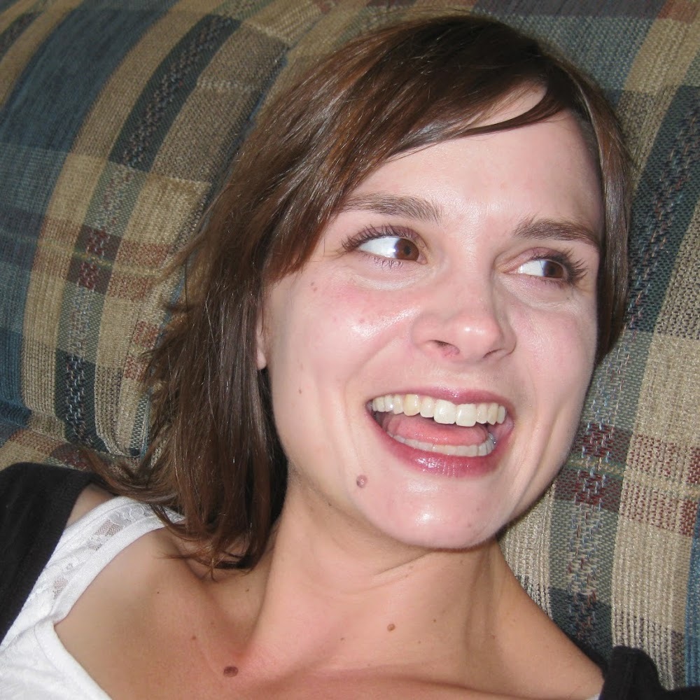 Meet your Posher, Laura